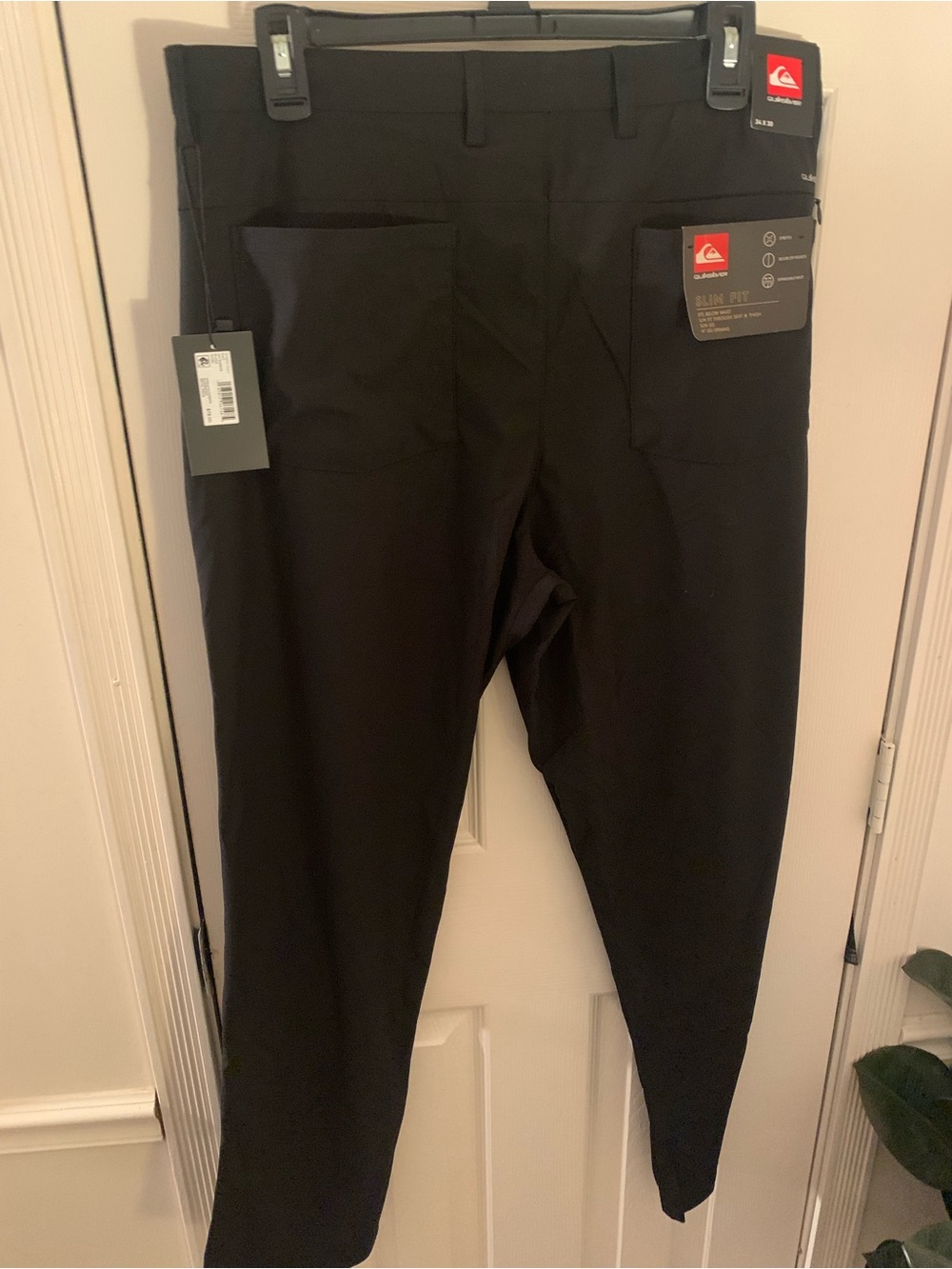 Quicksilver Slim Fit Tech Pants Mens 34x30 Black New with Tags